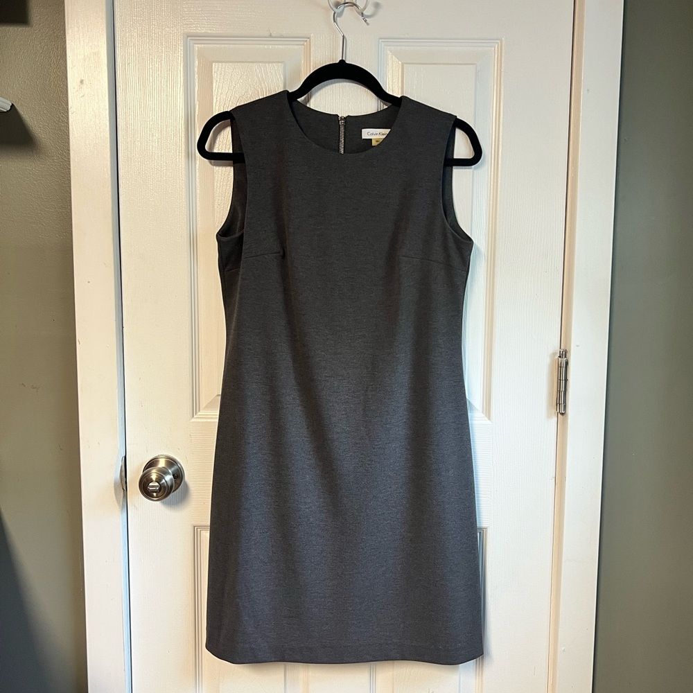 Calvin Klein Gray Sleeveless Sheath Dress (Workwear)